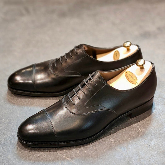 新品未使用【EDWARD GREEN】エドワードグリーン チェルシー ストレートチップ カーフ ブラック サイズUK9.5D 82ラスト 参考定価￥253,000-