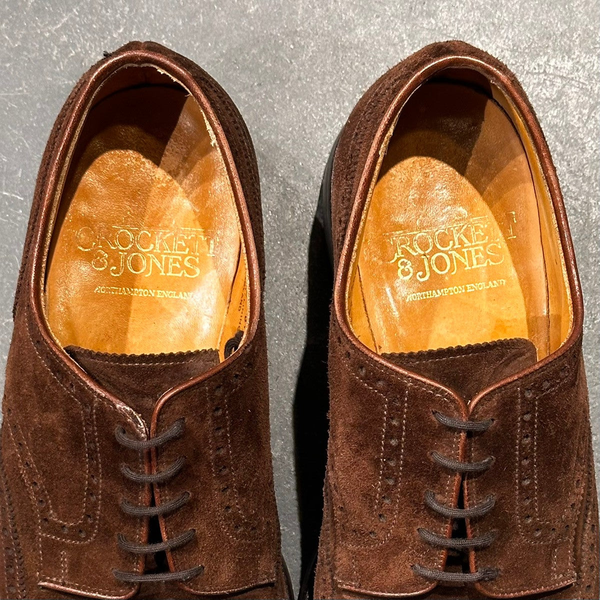 【CROCKETT&JONES】クロケット＆ジョーンズ カーディフ ウイングチップ スエード ブラウンサイズUK7.5E