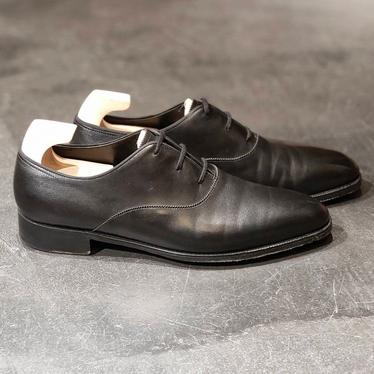 極美品【JOHN LOBB】ジョンロブ プレステージライン リフトン ホールカット カーフ ブラック サイズ 7.5E 7000ラスト  定価￥312,400-