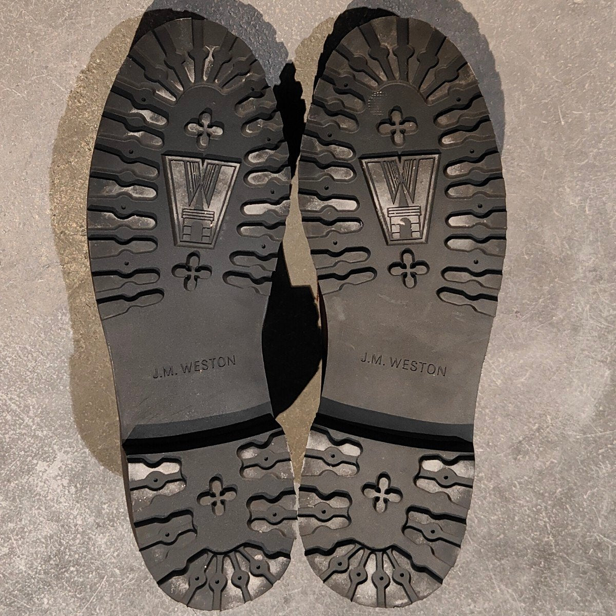 使用数回【J.M.WESTON】ジェイエムウエストン 180 シグニチャーローファー コマンド ダークブラウン レディース UK7D 82ラスト 参考定価￥156,200-