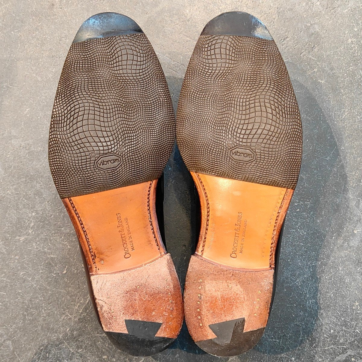 使用数回【CROCKETT&JONES】クロケット&ジョーンズ キャベンディッシュ3 タッセルローファー バーニッシュカーフ ダークブラン サイズUK6E 375ラスト 参考定価￥126,500-