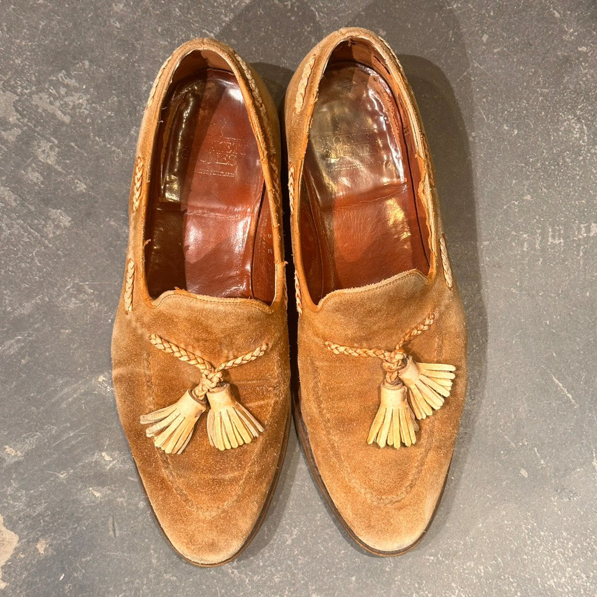 【CROCKETT&JONES】クロケット＆ジョーンズ モデル名不明 タッセルローファー 編み込み スエード ブラウン サイズUK8E