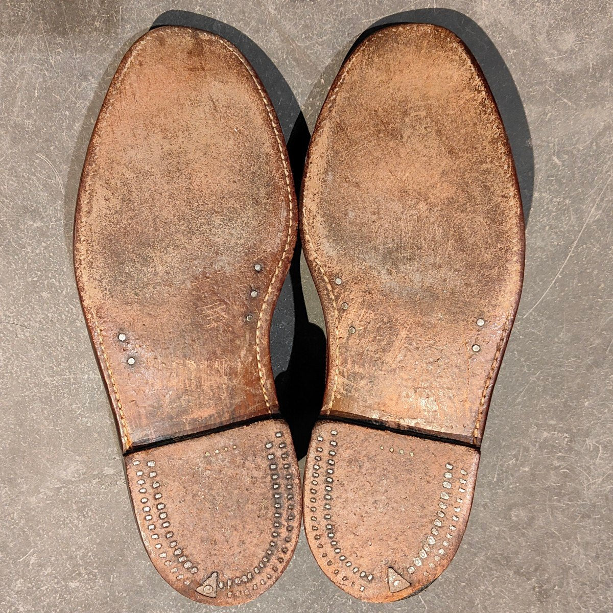 希少【FLORSHEIM】フローシャイム ケンムーア 筆記体ロゴ 緑枠 ウイングチップ グレインレザー ブラウン サイズ US8.5E
