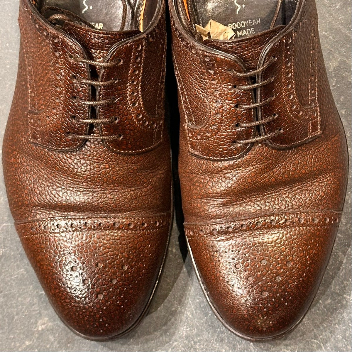 【santoni】サントーニ AS998 セミブローグ グレインレザー ブラウン サイズUK6