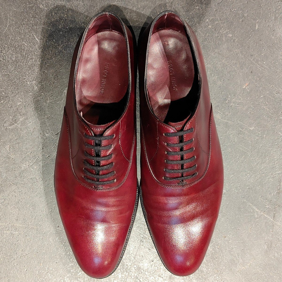 極美品 【JOHN LOBB】ジョンロブ シートン プレーントゥ カーフ バーガンディ サイズUK7E 7000ラスト 参考定価￥355,300-