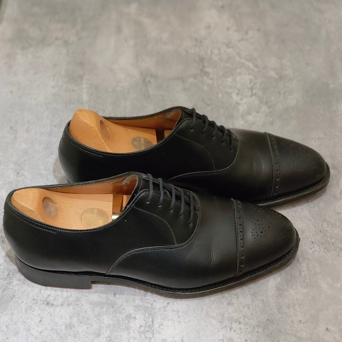 【JOHNLOBB】ジョンロブ グロウナー Sスタンプ セミブローグ カーフ ブラック サイズUK5.5E 8695ラスト