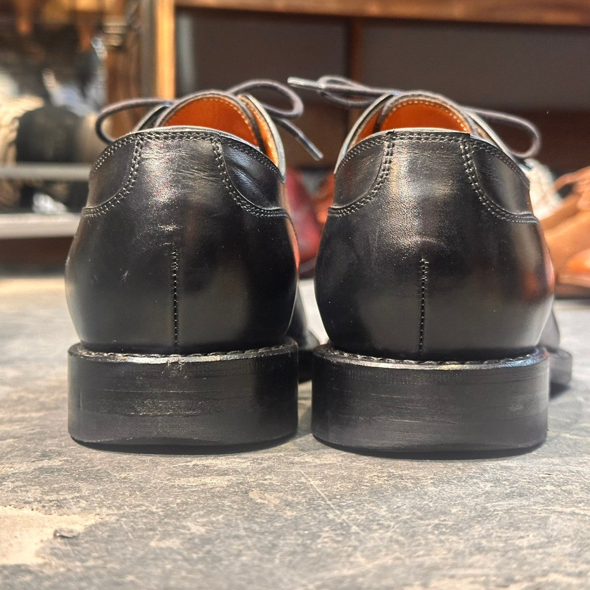 美品【JALAN SRIWIJAYA】ジャランスリワヤ 98490 Uチップ カーフ