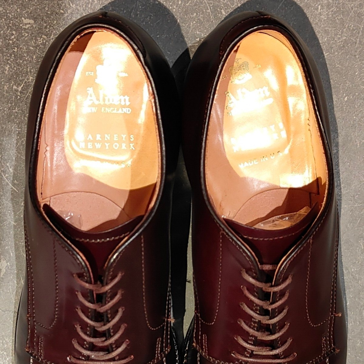 使用数回【ALDEN】オールデン バーニーズニューヨーク別注 54321 Vチップ コードバン ダークバーガンディ US9D モディファイドラスト 参考定価￥234,300-