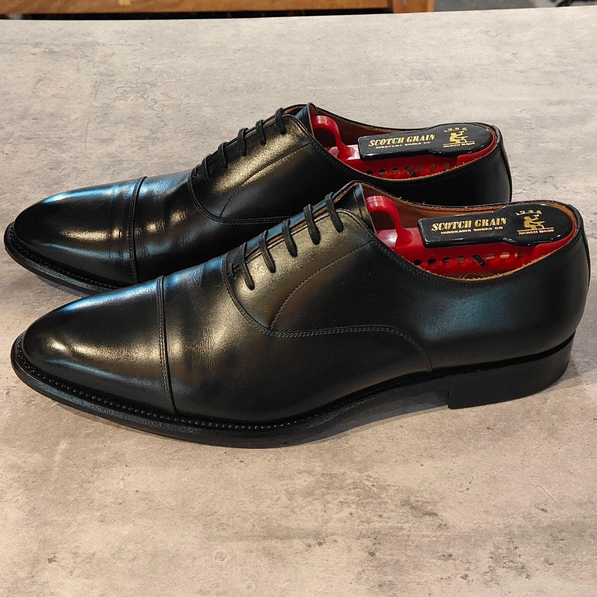 使用数回【SCOTCH GRAIN】スコッチグレイン 946 インペリアルブラック ストレートチップ カーフ  サイズ26 参考定価￥74,800-