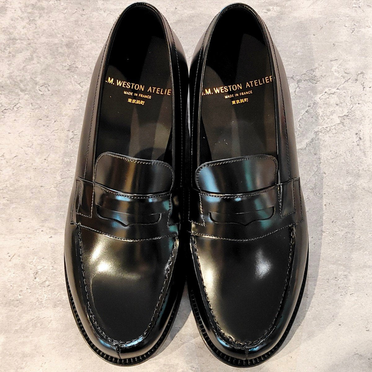 希少 未使用【J.M.WESTON】ジェイエムウエストン 180 シグニチャーローファー 日本橋浜町アトリエ限定 ベビーカーフ ブラックサイズ UK6E 41ラスト