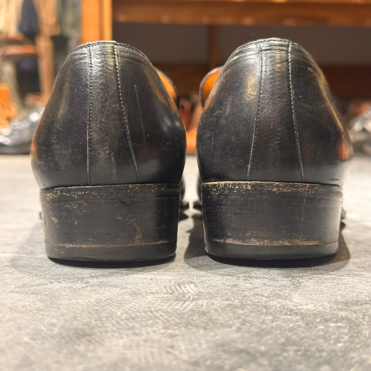 【TANINO CRISCI】タニノクリスチー 106983 スクエアトゥ ローファ― ブラック サイズUK7.5