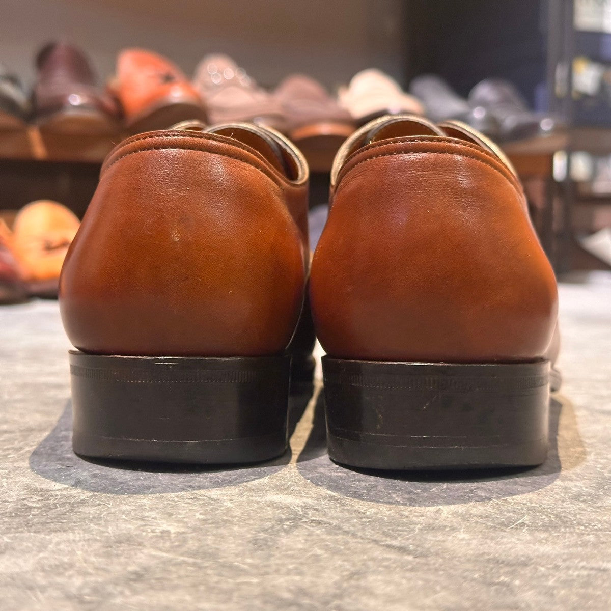 美品【JOHN LOBB】ジョンロブ フィリップ2 Philip II パンチドキャップ