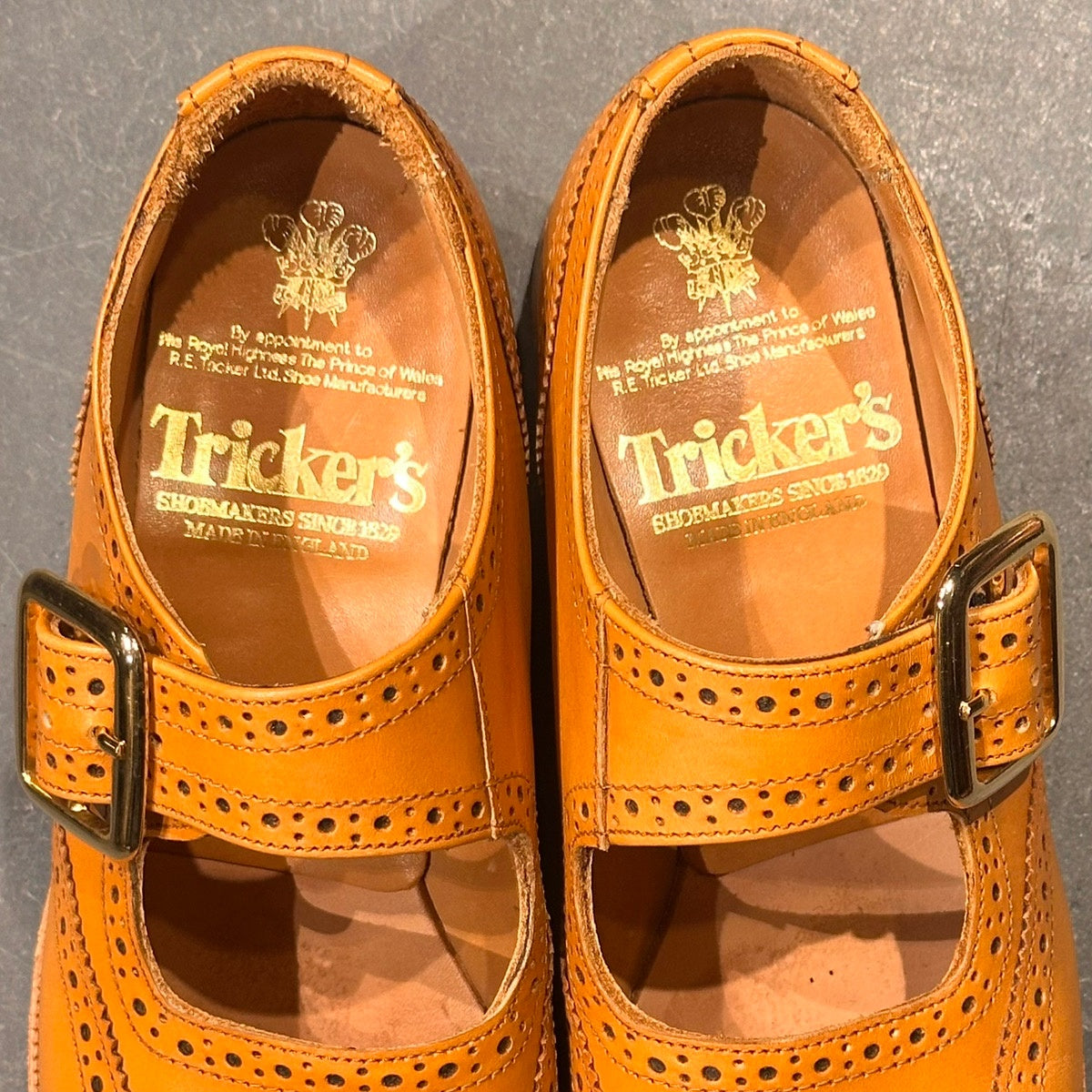 美品【Tricker’s】トリッカーズ ストラップシューズ  メリージェーン L6C11 カーフ エイコンアンティーク サイズUK6
