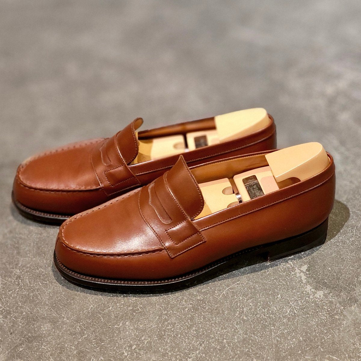 極美品 【J.M.WESTON】ジェイエムウエストン 180 シグニチャーローファー ボックスカーフ タンブラウン サイズUK6.5D 41ラスト 参考定価￥165,000-