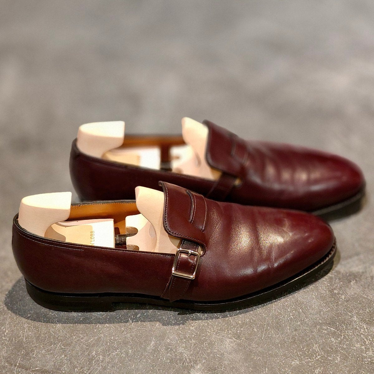 使用数回【JOHN LOBB】ジョンロブ デラーノ2  プレステージライン シングルモンク  ローファー カーフ バーガンディ サイズ UK8E 8695ラスト 参考定価￥352,000-