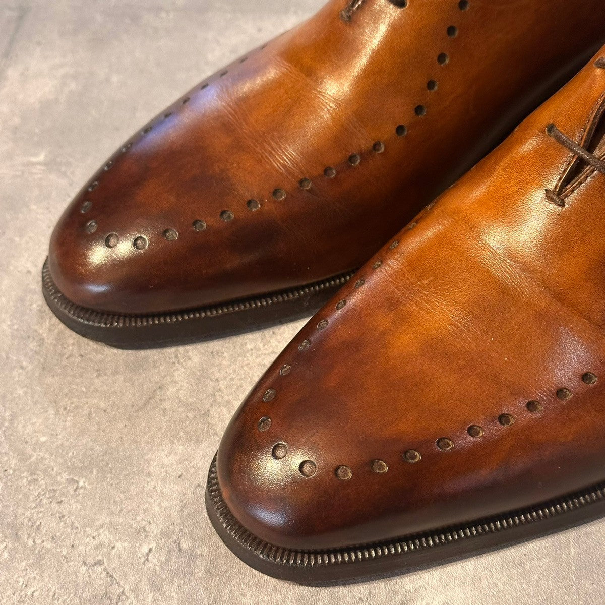 【BERLUTI】ベルルッティ 1402 アレッサンドロ ホールカット パティーヌ カーフ ブラウン サイズUK8