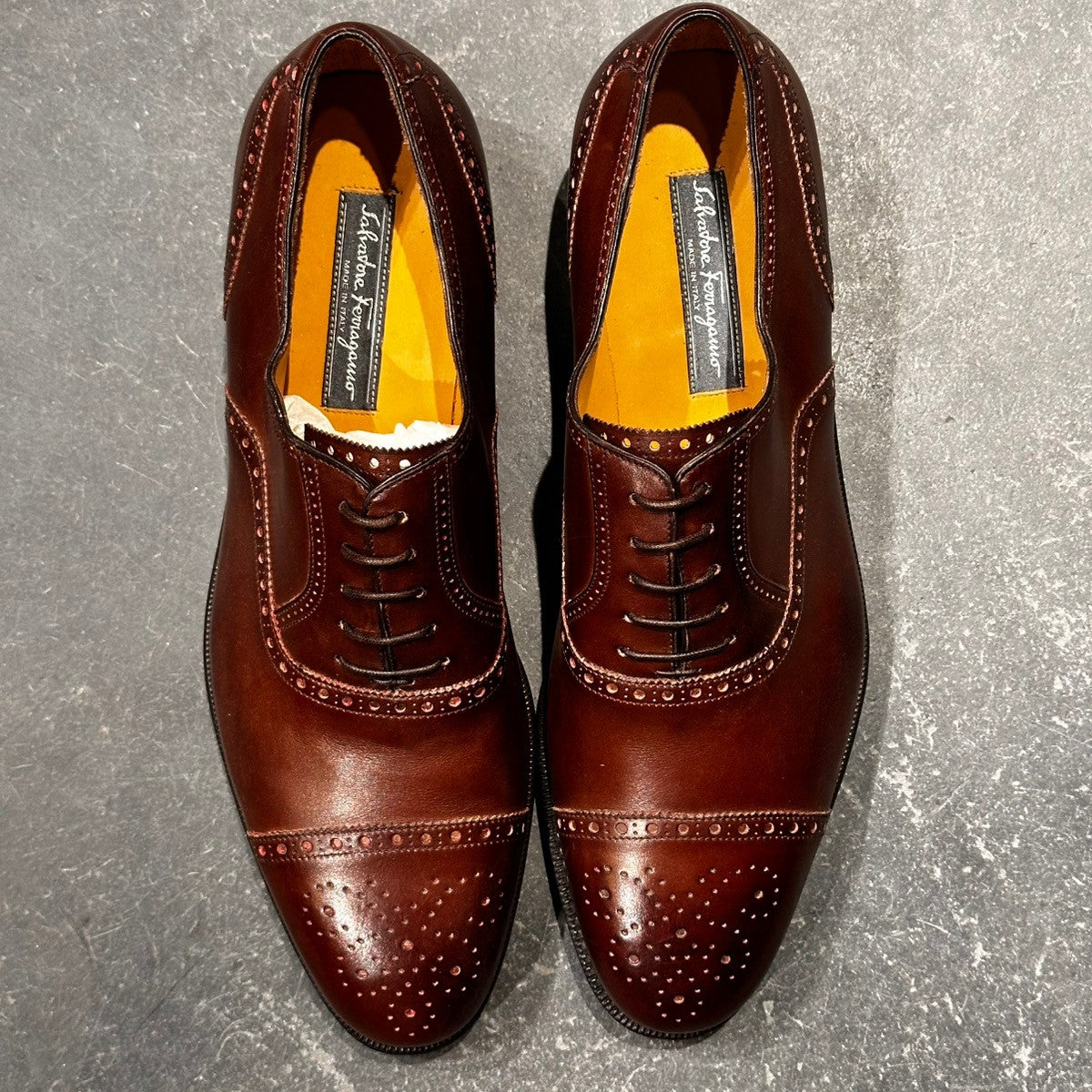 未使用品【Salvatore Ferragamo】サルヴァトーレ フェラガモ 3828 セミブローグ カーフ ブラウン サイズUK8.5E