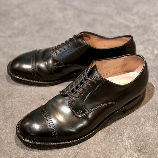使用数回【ALDEN】オールデン 56251 パンチドキャップトゥ コードバン ブラック US8.5D モディファイドラスト 参考定価￥220,000-