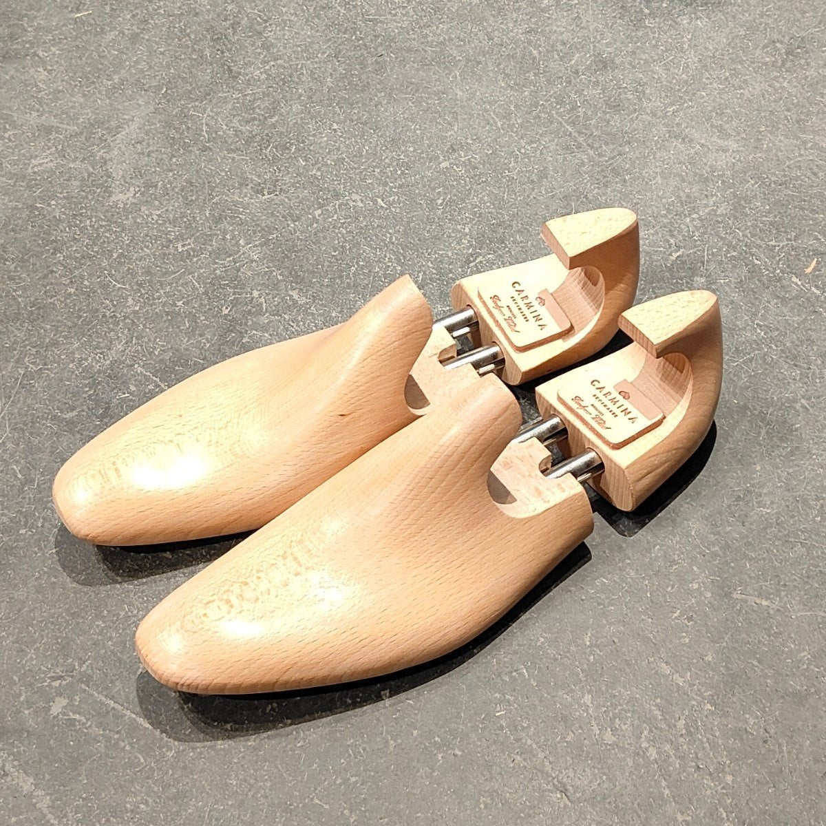 極美品【CARMINA】カルミナ タッセルローファー カーフ バーガンディ ウェタムE  サイズUK6.5