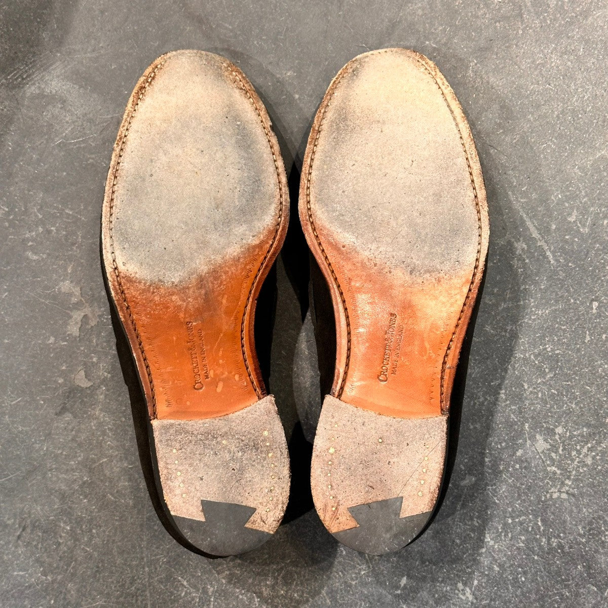 【CROCKETT&JONES】クロケット&ジョーンズ キャベンディッシュ3 タッセルローファー スエード ブラック サイズUK8E 375ラスト