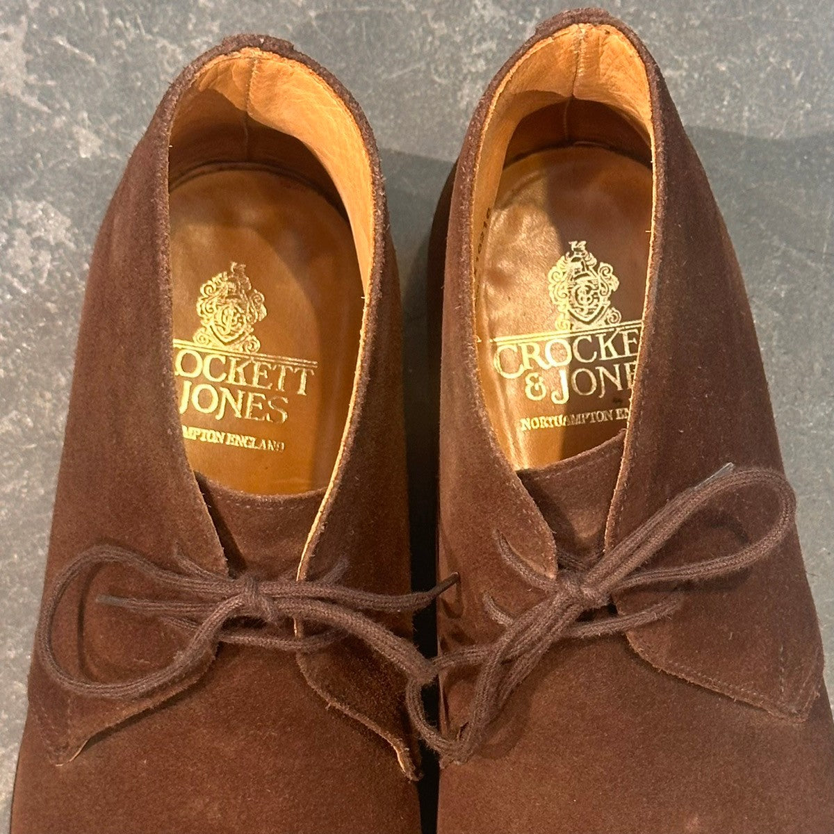 Crockett & Jones】クロケット＆ジョーンズ チャートシー チャッカ