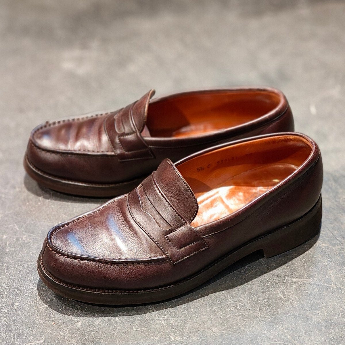 【J.M.WESTON】ジェイエムウエストン 180 シグニチャーローファー 旧旧旧ロゴ  カーフ ダークブラウン サイズUK5.5C 41ラスト 参考定価￥156,200-
