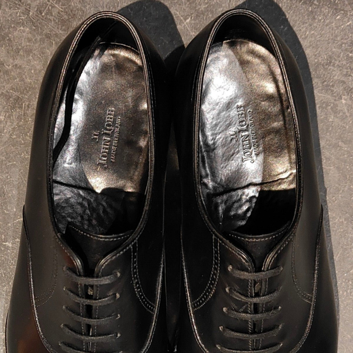 使用数回【JOHN LOBB】ジョンロブ フィリップ2 クォーターブローグ カーフ ブラック サイズUK6.5EE 7000ラスト 参考定価￥349,800-