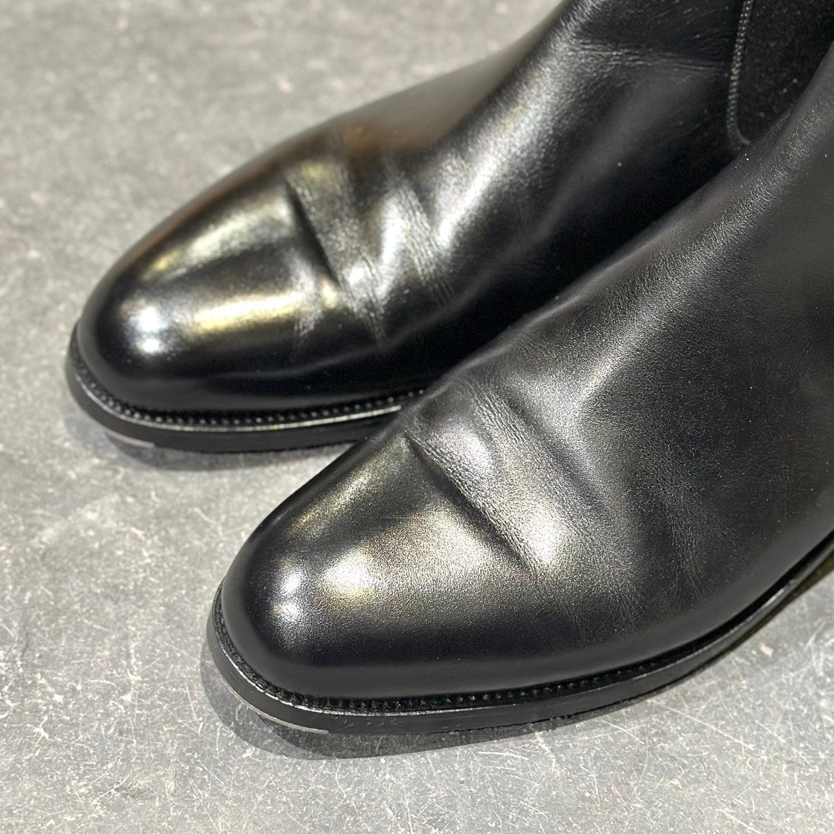 美品【J.M.WESTON】ジェイエムウエストン サイドゴア チェルシーブーツ カーフ 705 ブラック 7.5D 39ラスト