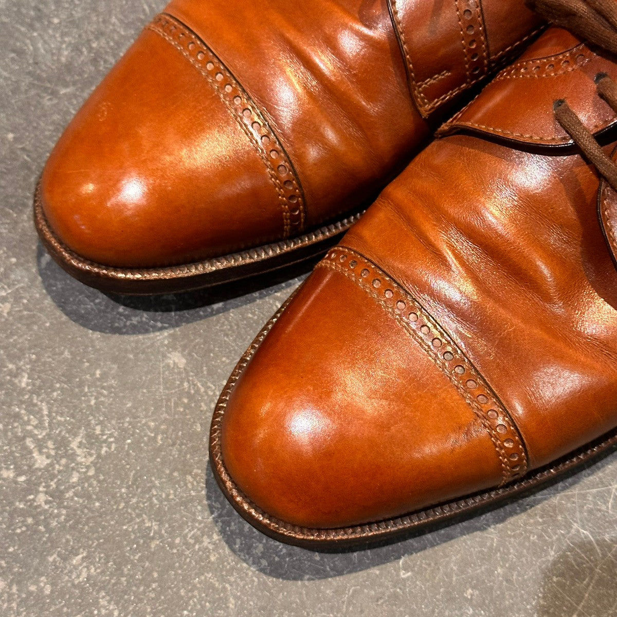 【TANINO CRISCI】タニノクリスチー  キャップトゥダービー カーフ ブラウン サイズUK8D