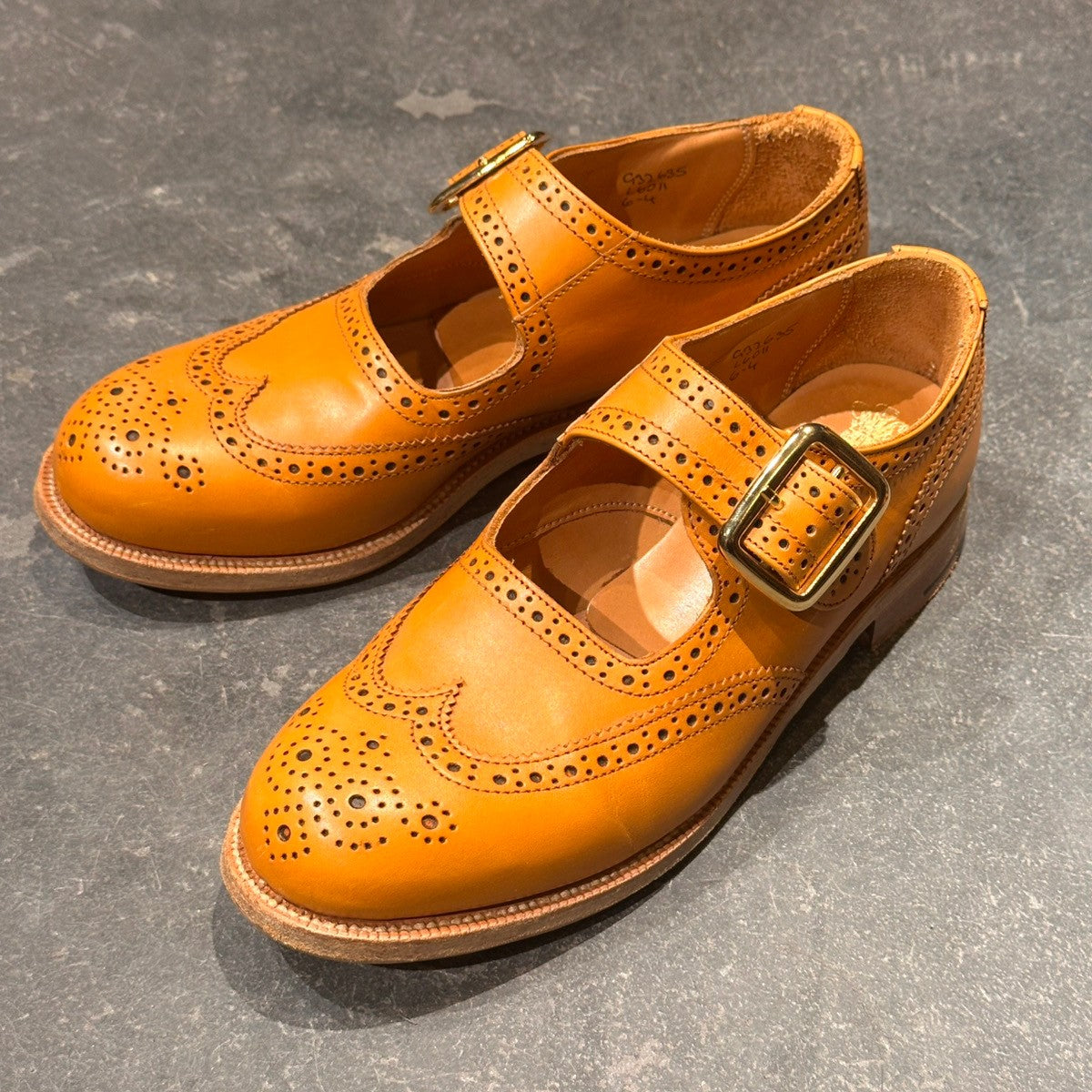 美品【Tricker’s】トリッカーズ ストラップシューズ  メリージェーン L6C11 カーフ エイコンアンティーク サイズUK6