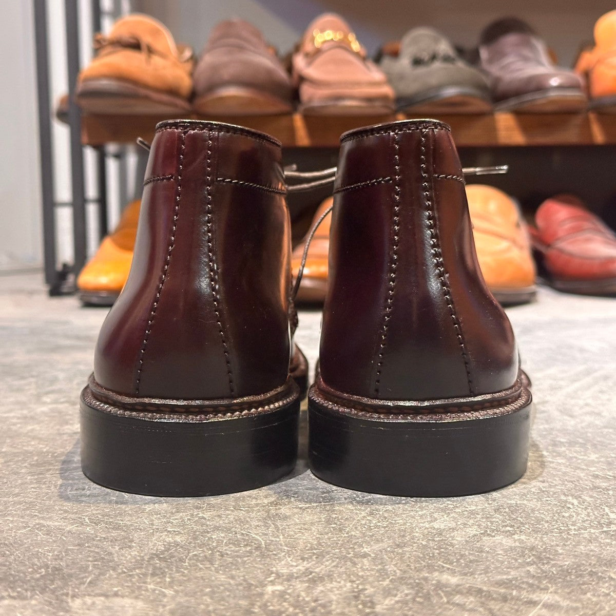 試着程度極美品【ALDEN】オールデン 1339 SHIPS別注 チャッカブーツ コードバン ダークバーガンディ サイズUS6.5D バリーラスト