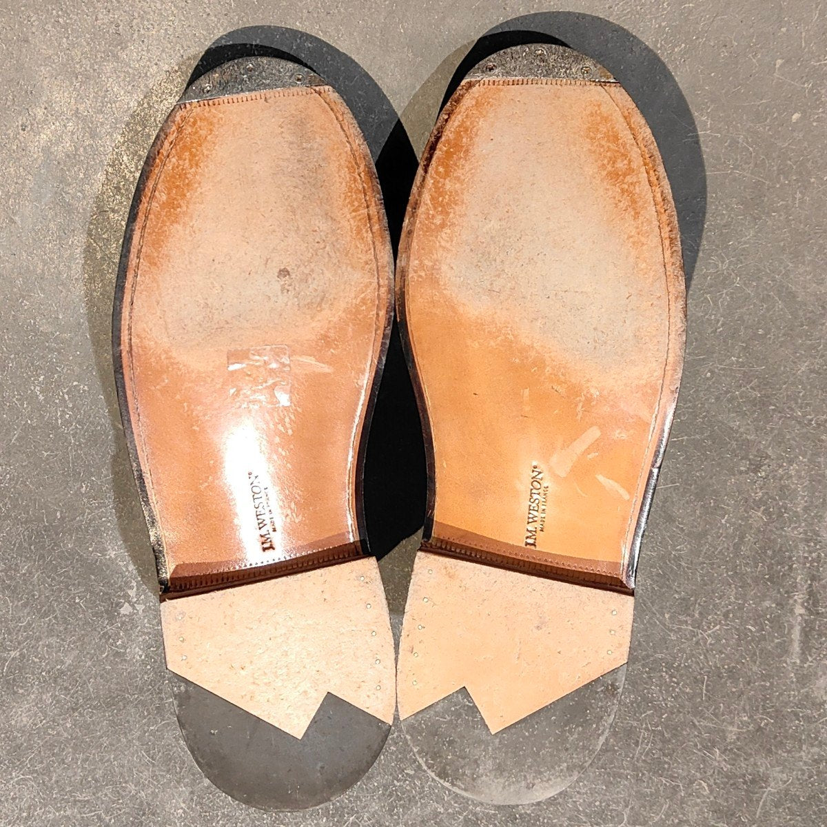 使用数回【J.M.WESTON】ジェイエムウエストン 677 ハントダービー Uチップ ロシアンカーフ タンブラウン サイズ UK7.5D 32ラスト 参考定価¥495,000-