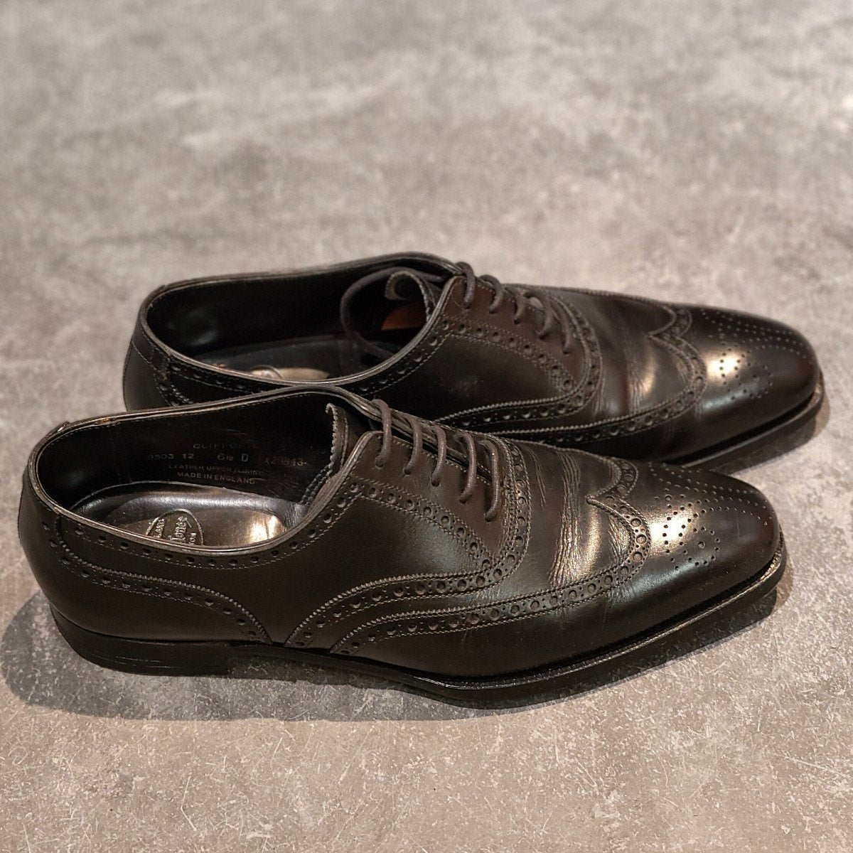 美品【CROCKETT&JONES】クロケット＆ジョーンズ クリフォード ウイングチップ ブラック カーフ ブラウン サイズUK6.5D