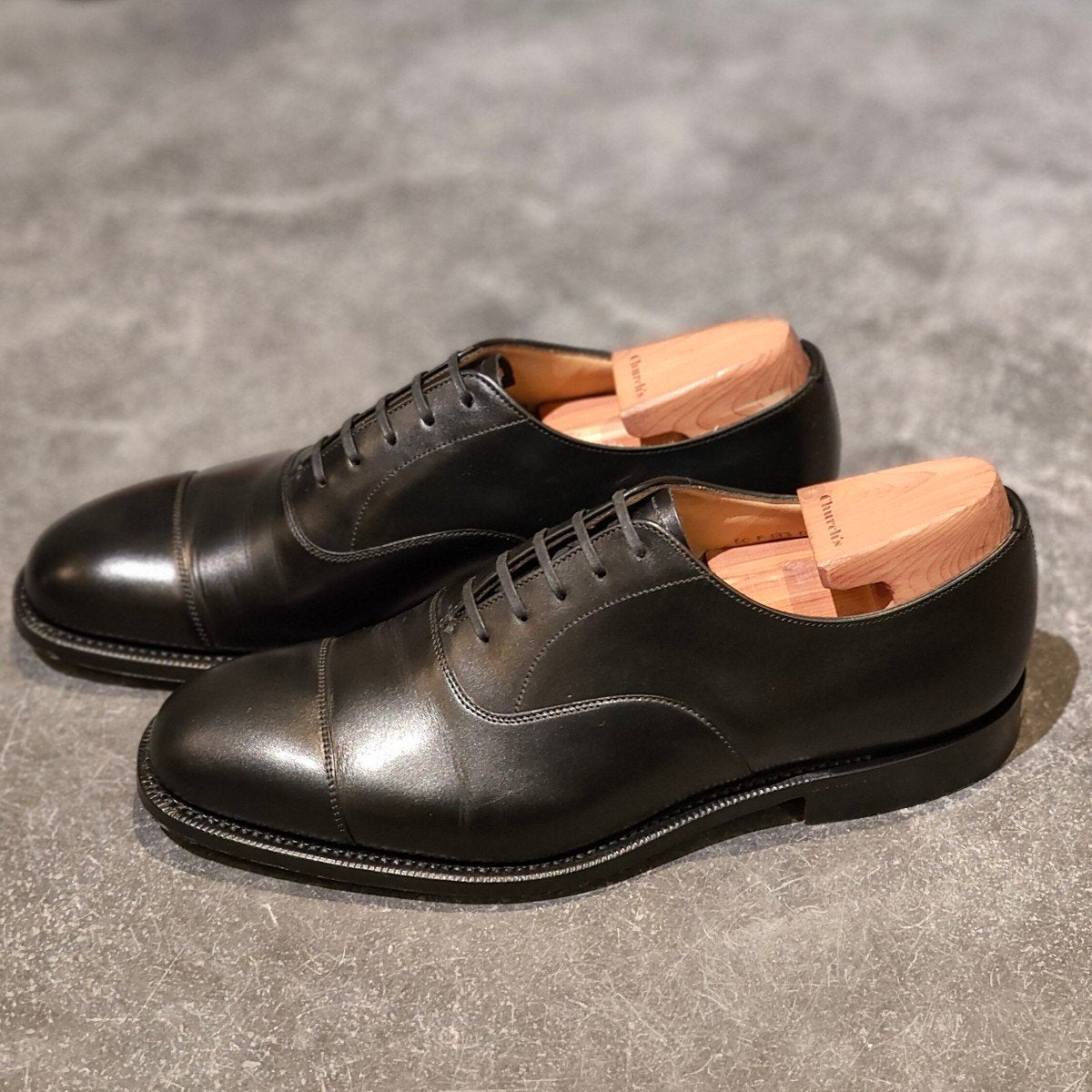 使用数回 【Church's】チャーチ コンサル ストレートチップ カーフ ブラック サイズ UK60F 173ラスト 参考定価￥181,500-