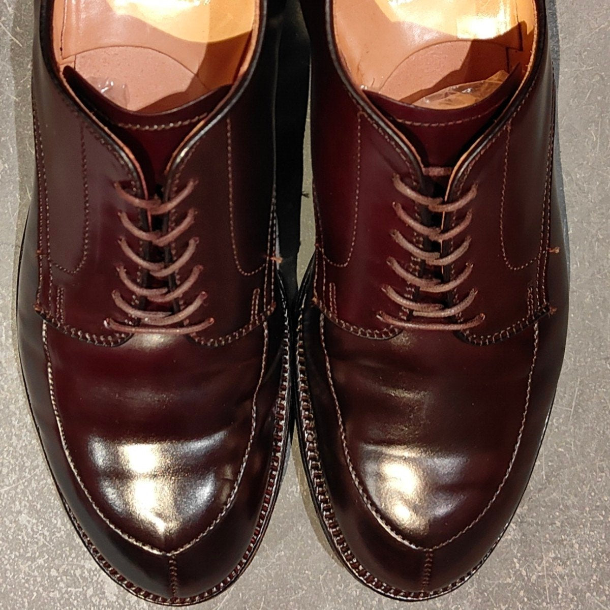 使用数回【ALDEN】オールデン バーニーズニューヨーク別注 54321 Vチップ コードバン ダークバーガンディ US9D モディファイドラスト 参考定価￥234,300-