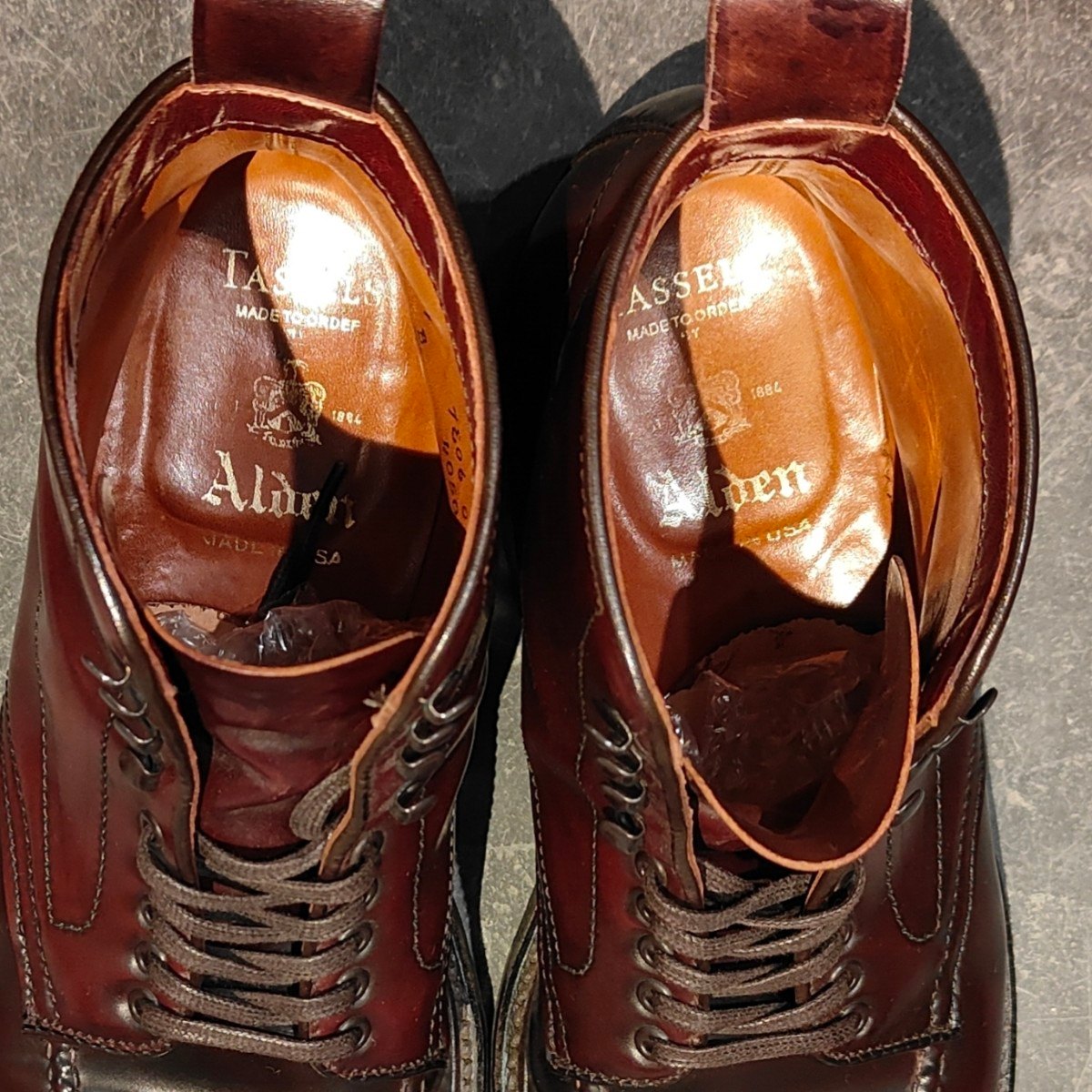 美品【ALDEN】オールデン 40508HC TASSELS別注 インディーブーツ コードバン ダークバーガンディ サイズ US7D トゥルーバランスラスト