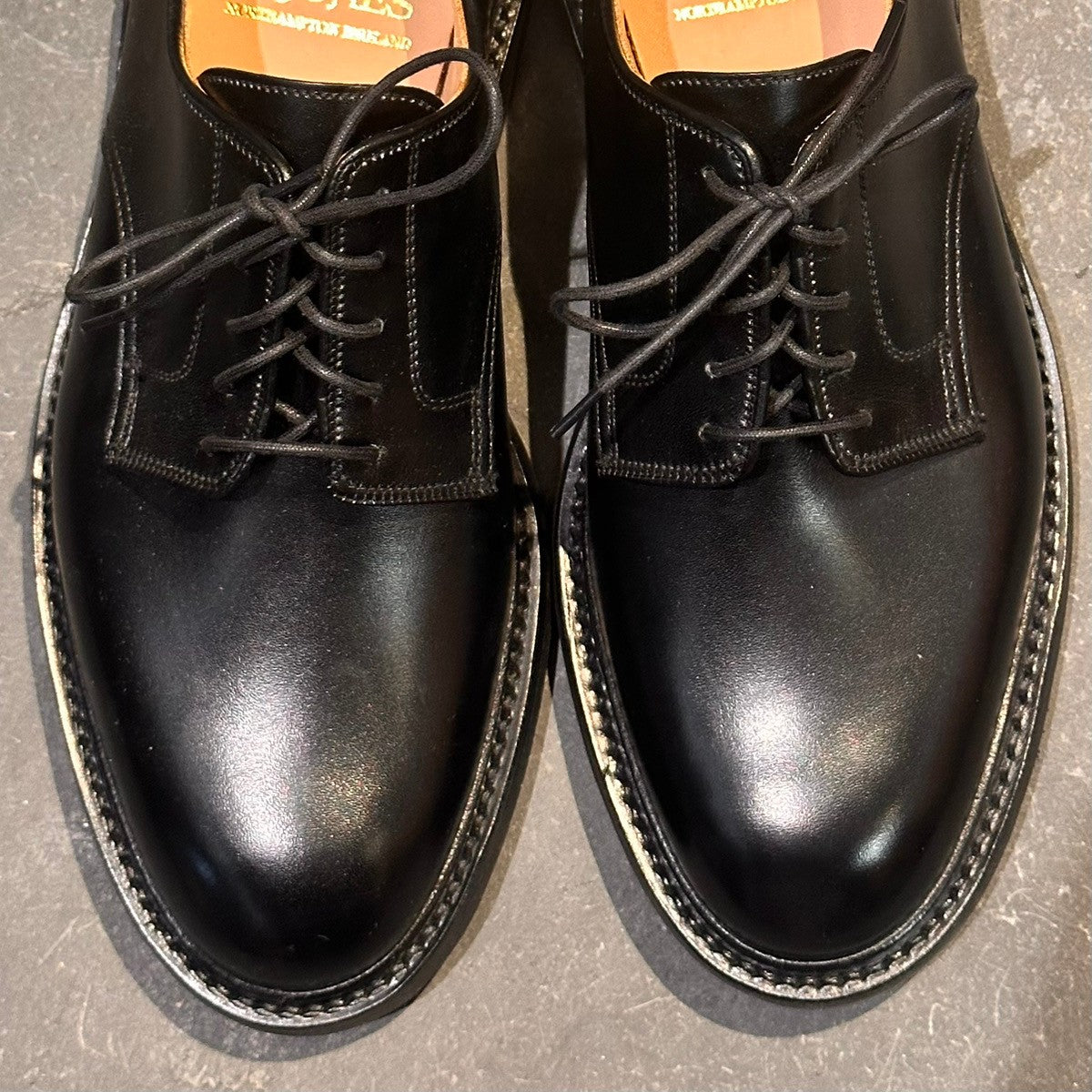 試着程度極美品【CROCKETT&JONES】クロケット＆ジョーンズ セッジムーア3 プレーントゥ カーフ ブラック サイズUK5E 378ラスト