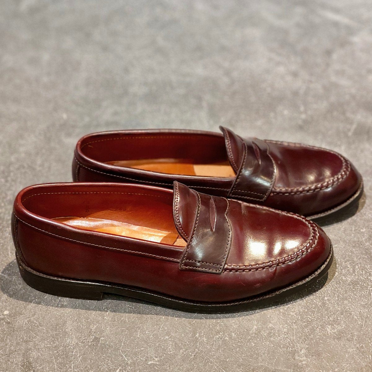 美品【ALDEN】オールデン 986 コインローファー コードバン ダーク