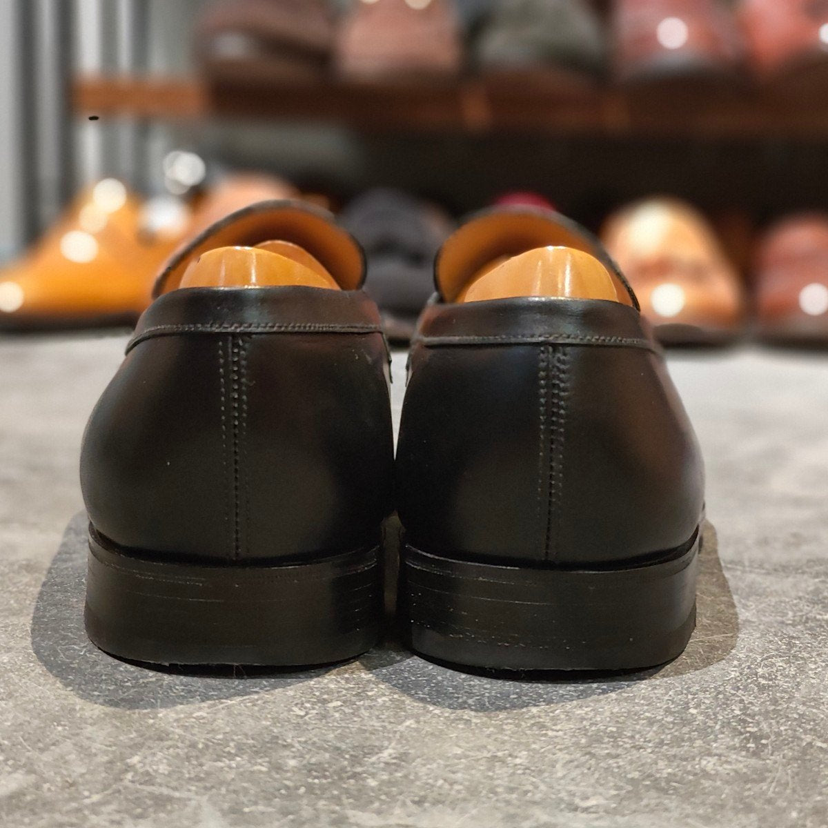 美品【J.M.WESTON】ジェイエムウエストン 180 シグニチャーローファー ボックスカーフ ブラック サイズUK8.5E 41ラスト 参考定価￥165,000-