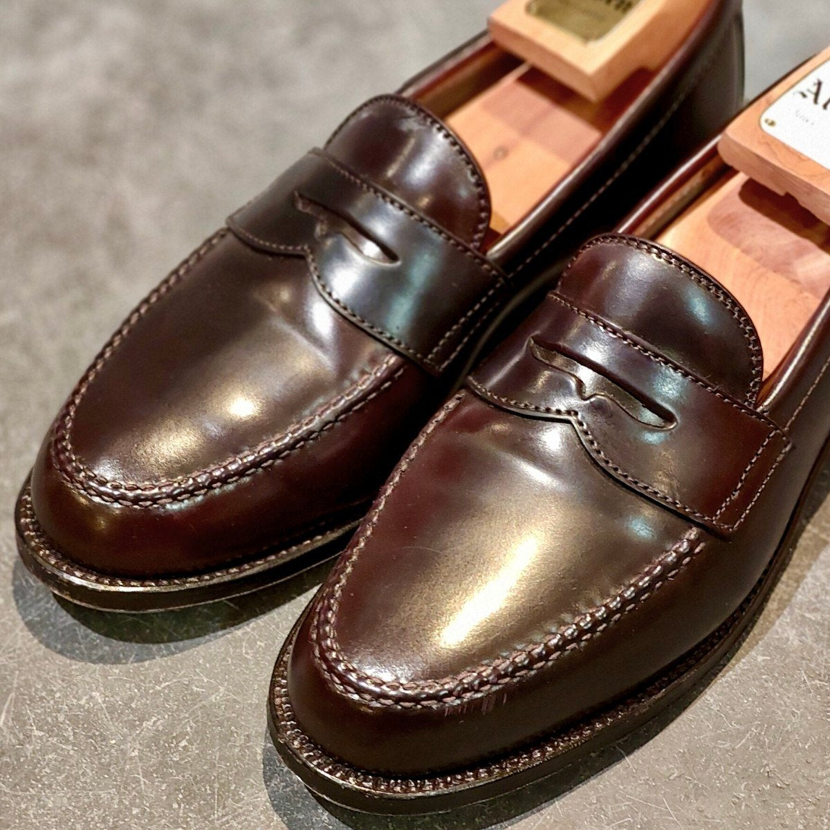 極美品【ALDEN】オールデン 99162 ペニーローファー コードバン ダーク