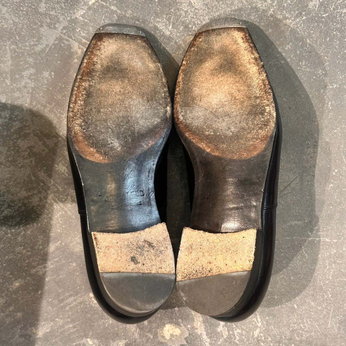 JOHN LOBB】ジョンロブ フィリップ2 パンチドキャップトゥ カーフ