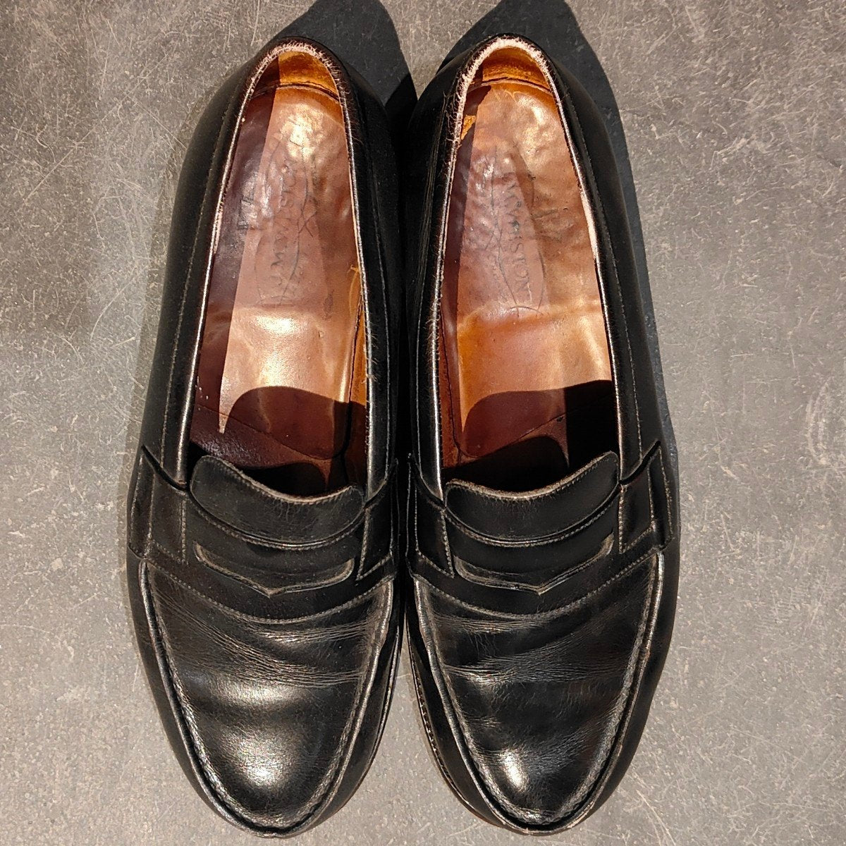 【J.M.WESTON】ジェイエムウエストン 180 シグニチャーローファー 旧旧旧ロゴ ボックスカーフ ブラック サイズ UK5D 41ラスト 参考定価￥165,000-