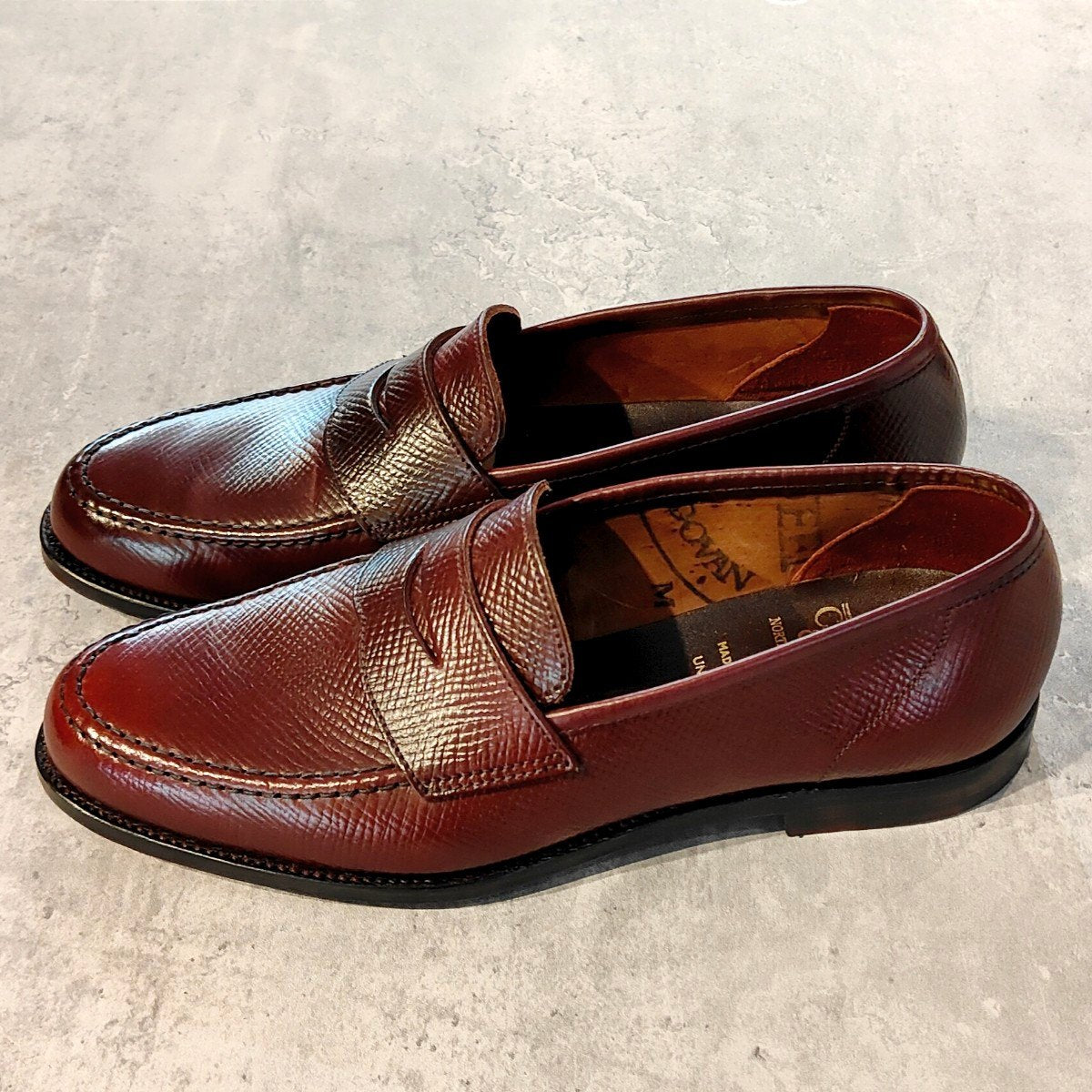 希少 試着程度【Crockett&Jones】クロケット&ジョーンズ  ハーバード2 コインローファー ハッチグレインコードバン バーガンディ サイズUK6E 376ラスト