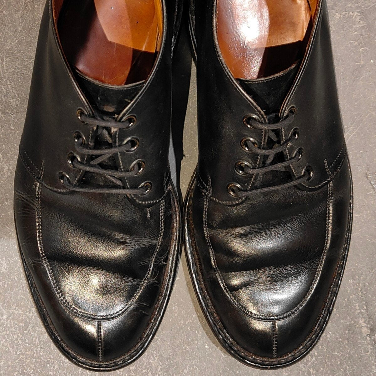 Tricker's】トリッカーズ ショートブーツ Uチップ カーフ ブラック