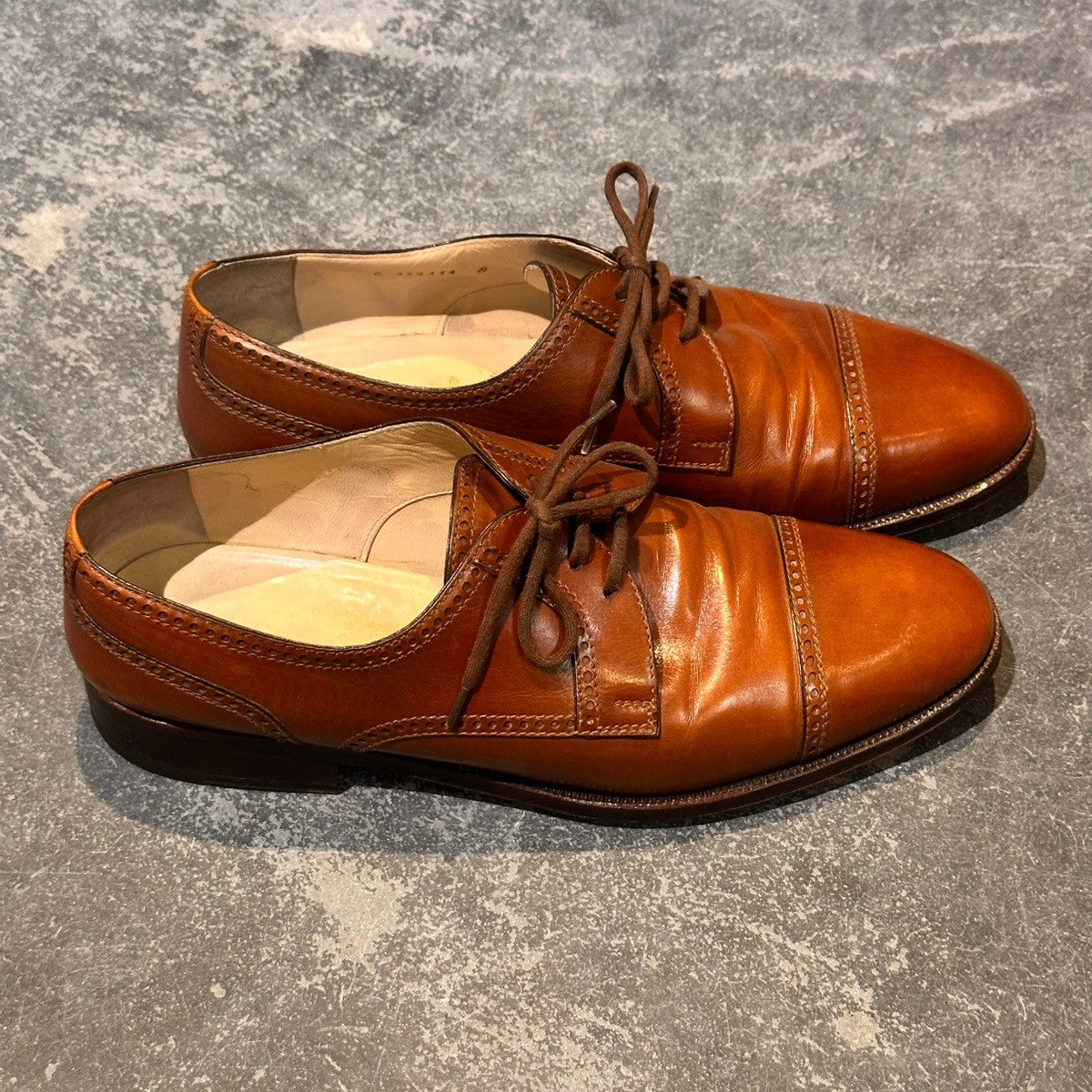 TANINO CRISCI】タニノクリスチー キャップトゥダービー カーフ