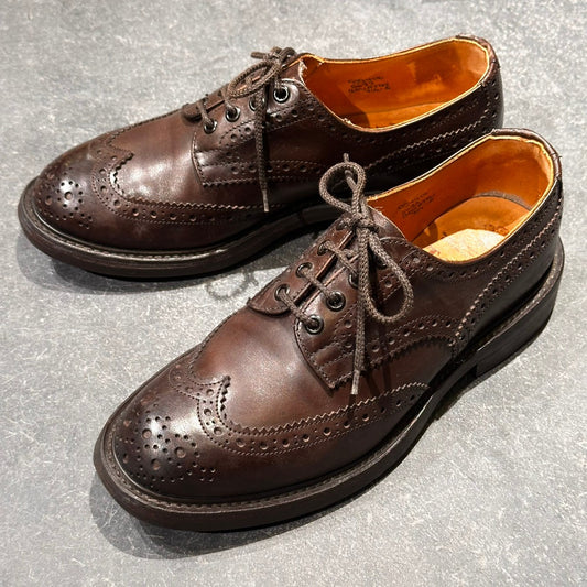 【Tricker’s】トリッカーズ バートン 5633 ウイングチップ メダリオン カーフ エスプレッソ サイズUK7.5E 4444ラスト