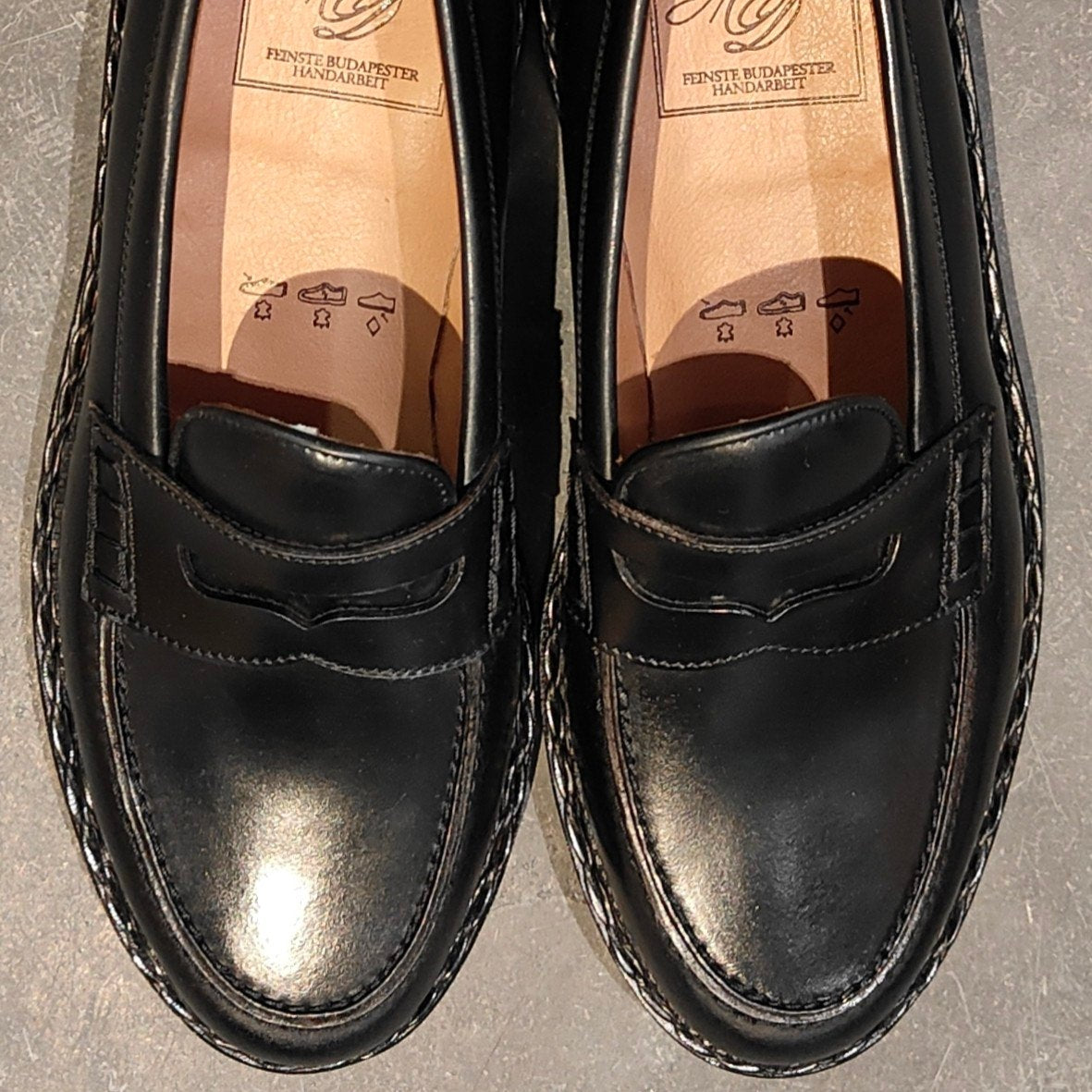 希少 新品未使用【HEINRICH DINKELACKER】ハインリッヒディンケラッカー ウィーン ローファー ツォップナート コードバン ブラック サイズ UK7