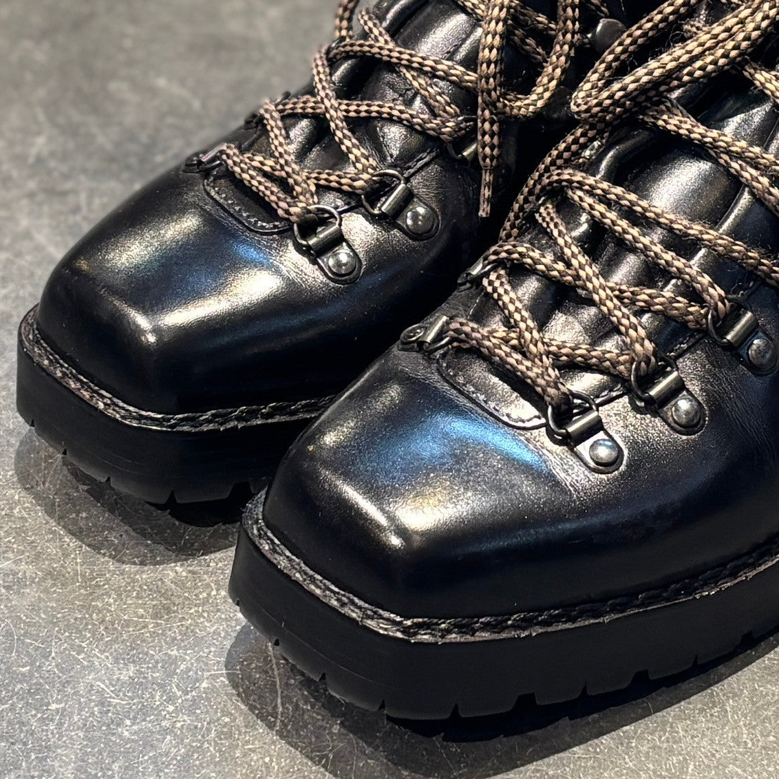 F.LLI.Giacometti】フラテッリジャコメッティ マウンテンブーツ