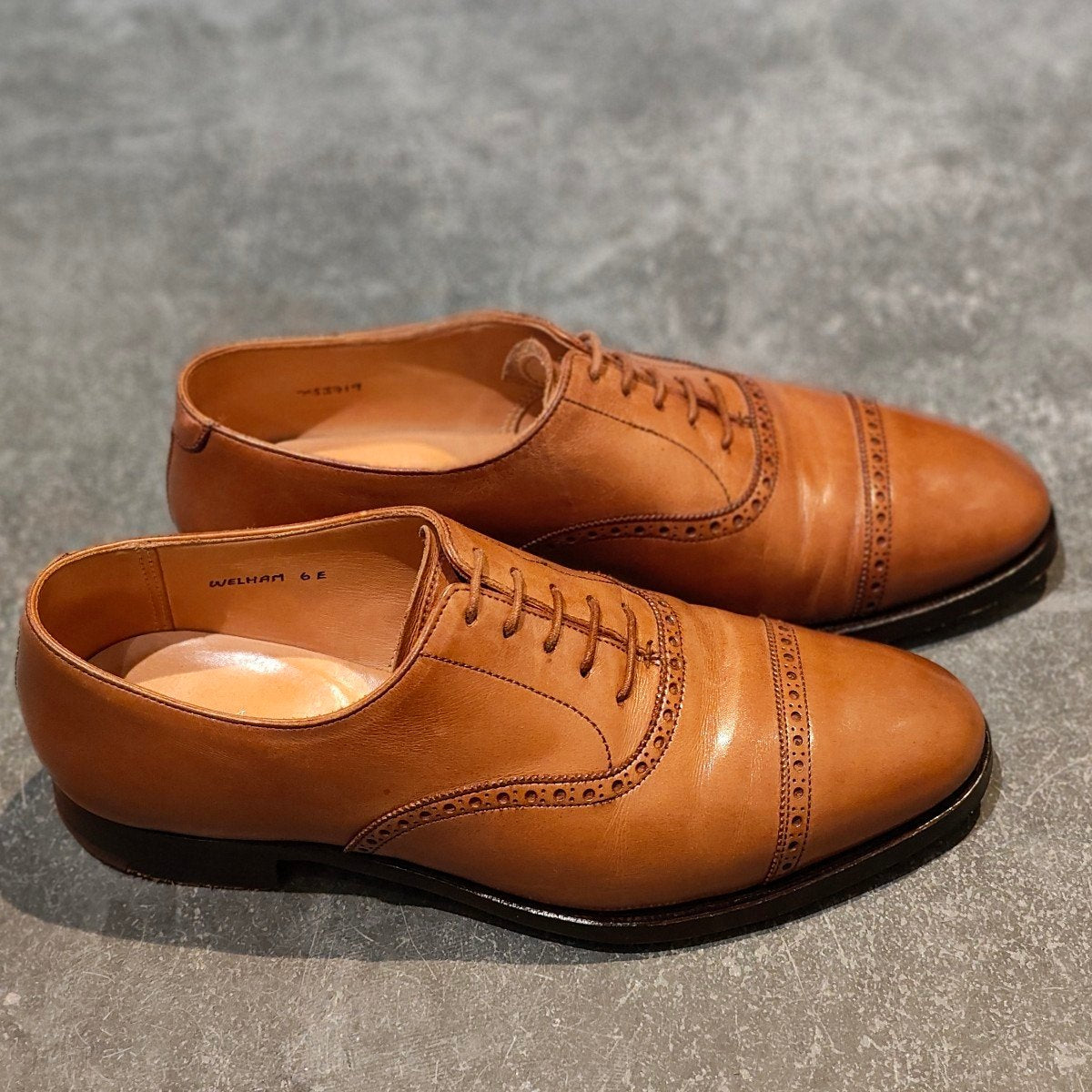 美品【Lloyd Footwear】ロイドフットウェア マスターロイド ウェルハム パンチドキャップトゥ ブラウン サイズUK6E