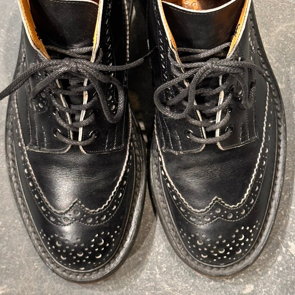 【Tricker`s】トリッカーズ M2508 カントリーブーツ モールトン ウイングチップ カーフ ブラック サイズUK6.5